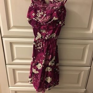 Ruffled floral magenta thin dress with pockets